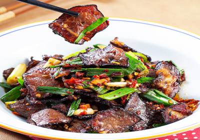 舌尖上的湘西密碼：十大土家苗寨風(fēng)味，讓你體驗(yàn)不一樣的煙火氣！